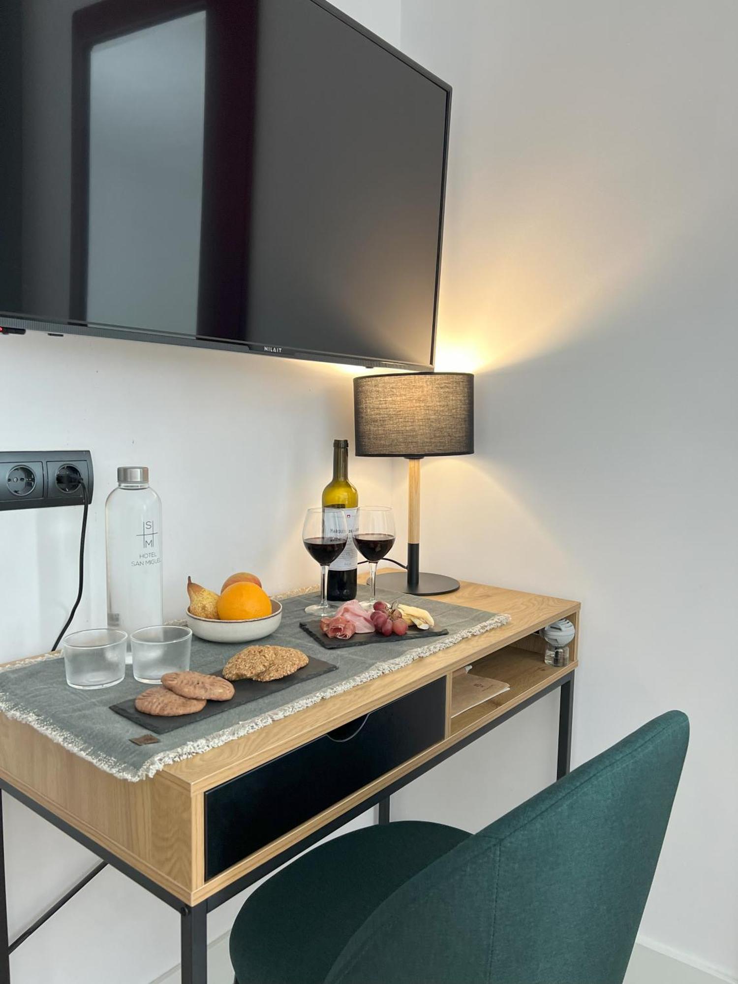 Hotel San Miguel Menorca マオー エクステリア 写真